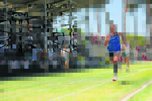 INTERSKOLE: Bulhonde se bloed klop blou vir Parel Vallei