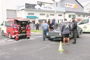 Woman injured in crash in Gerber Boulevard, Gants Centre