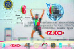 Weightlifter raises the bar ahead of games