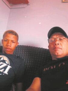 Pa kry self sy tienerseun se lyk