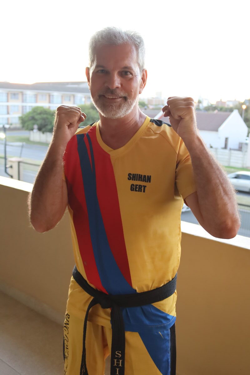 Shihan sê totsiens vir die Helderberg