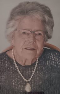 100 kersies vir Tannie Doreen Saayman