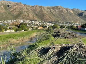 Sir Lowry’s Pass River ready for rain runoff