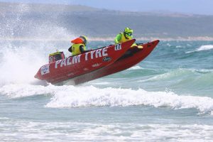 Powerboats to battle it out