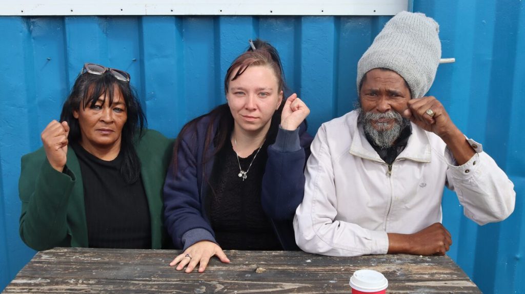 Gemeenskapsleiers van Beverly Hills en Morkel Cottage spreek oor jare van beweerde verwaarlosing.