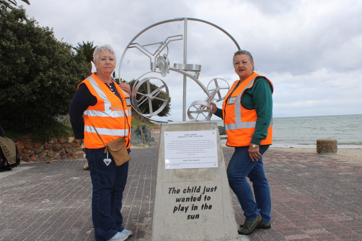 Ingrid Jonker-gedenkteken herstel