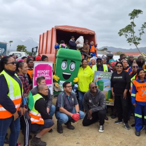 Soet River sweet again as volunteers remove 15 tons of waste