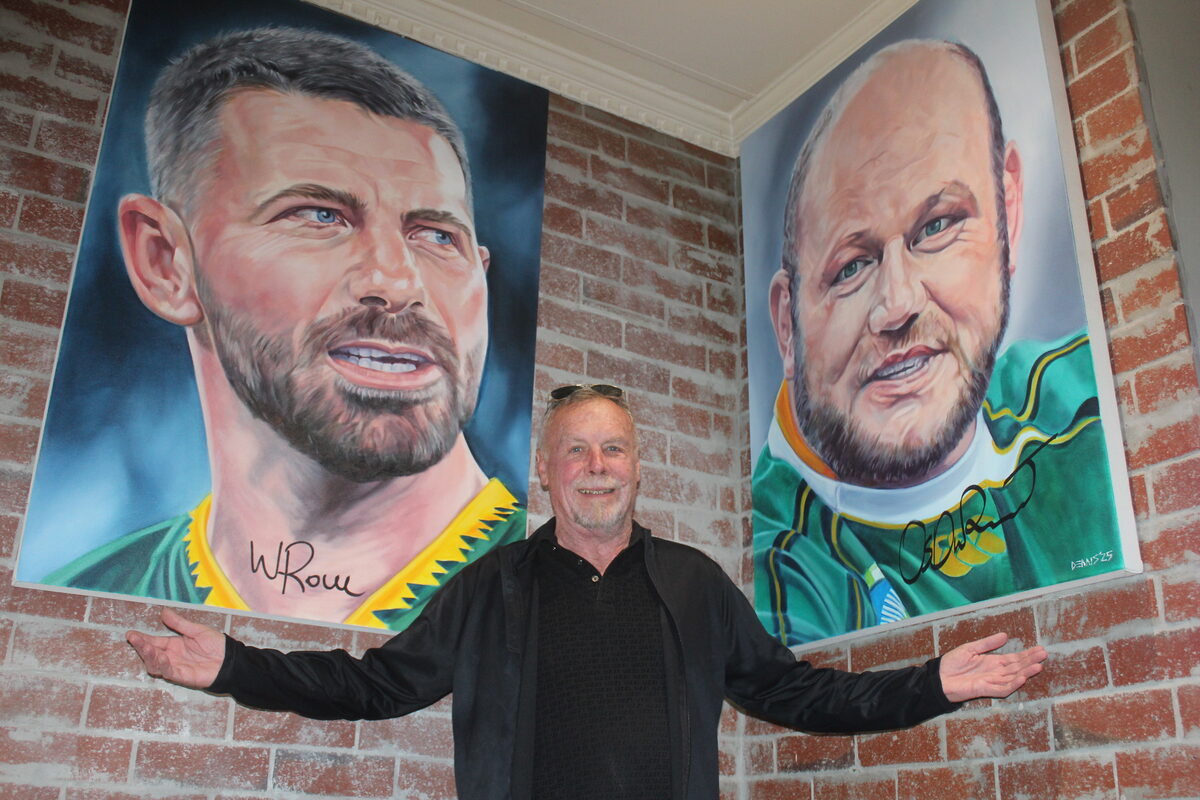 The Helderberg’s Springbok star signs likeness at local tavern