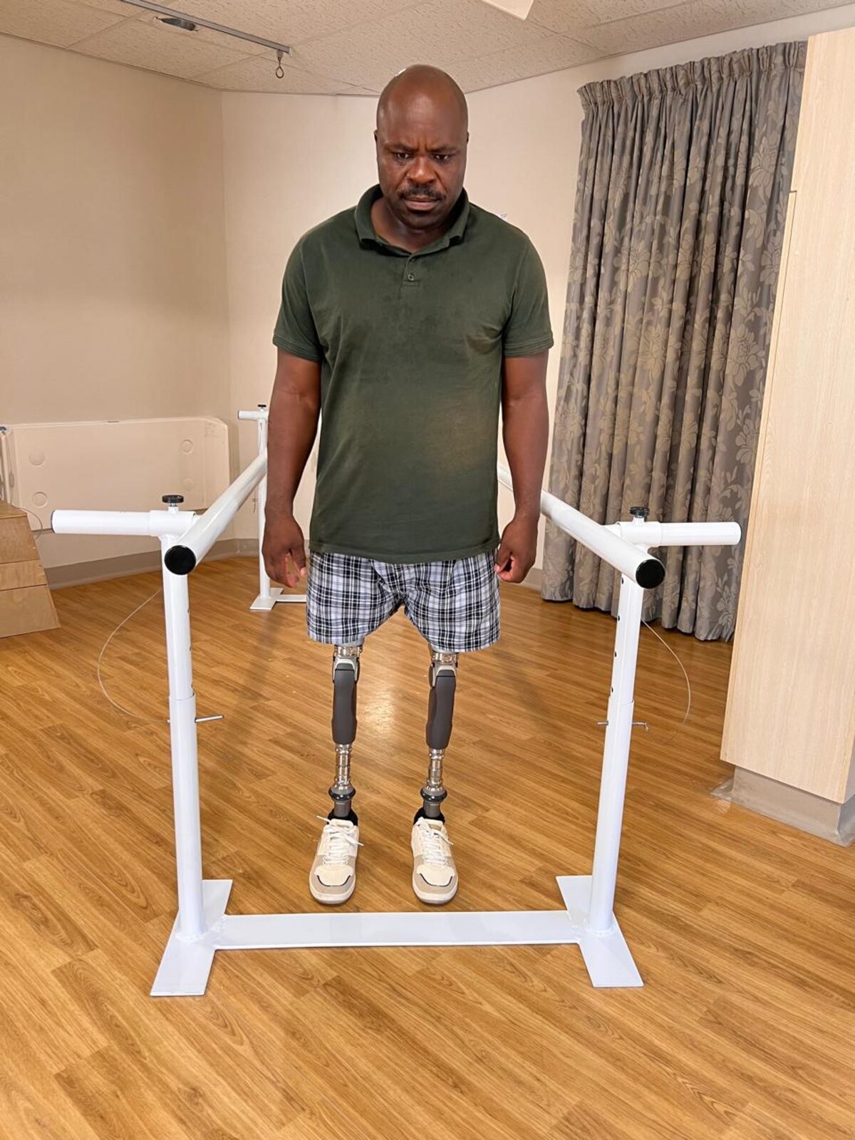 Pioneering osseointegration gives Strand amputee new life