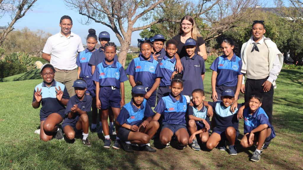 St Paul's Primary School learners and staff with Ubuntu Golf Day organiser Jeanne Hugo at the Faure school.