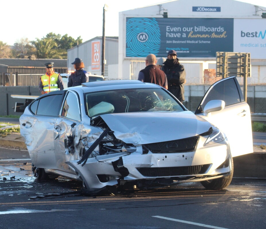 Damaged Lexus after its driver allegedly crossed the N2 centre median, hitting oncoming Cape Town-bound traffic.