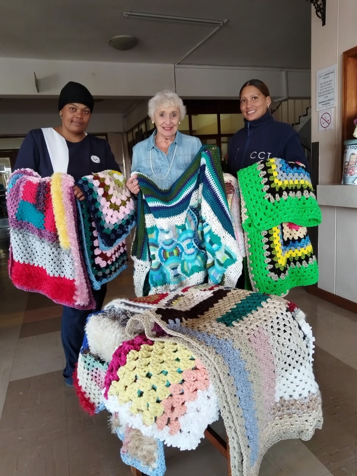 Helderberg Rotary Anns warm hearts with winter donations