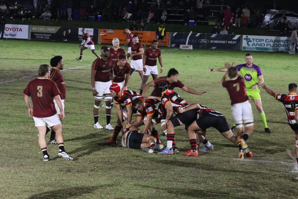 The Wednesday night lights belonged to the Berge, as Helderberg RFC once again gave their home supporters plenty to celebrate at Charles Morkel Stadium.