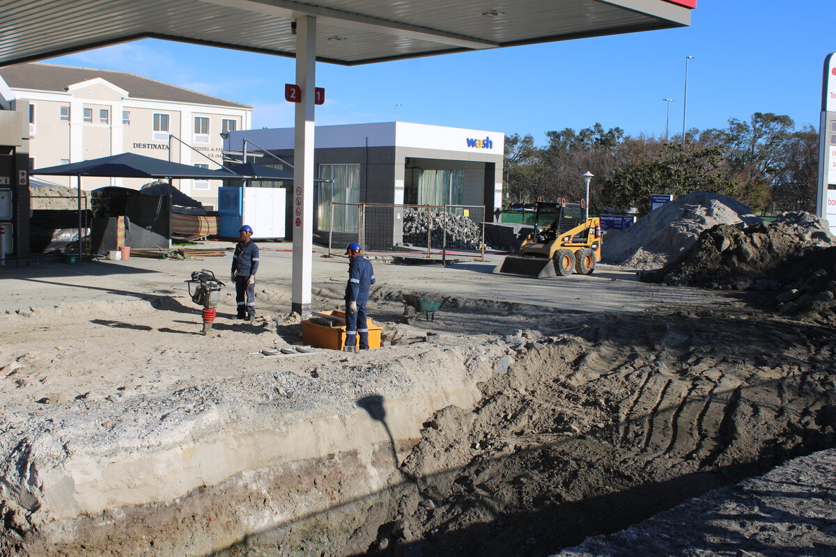Upgrade of the fuel station at Somerset Mall.