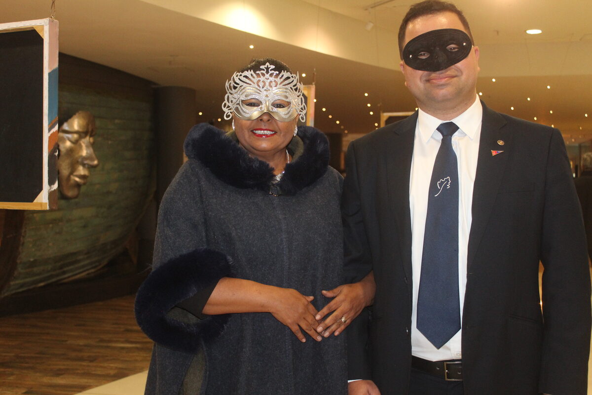 Sencit marks five decades with masked ball.