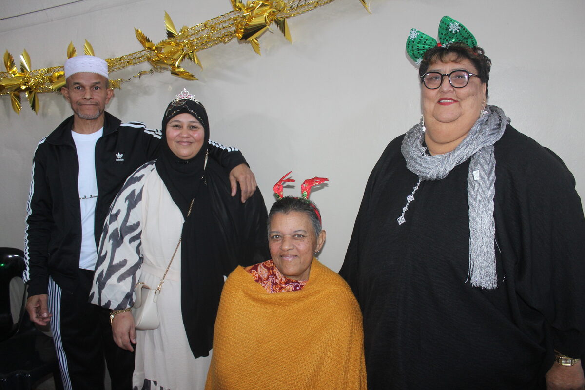 Wings of Hope bied 'Kerfees in Julie'.