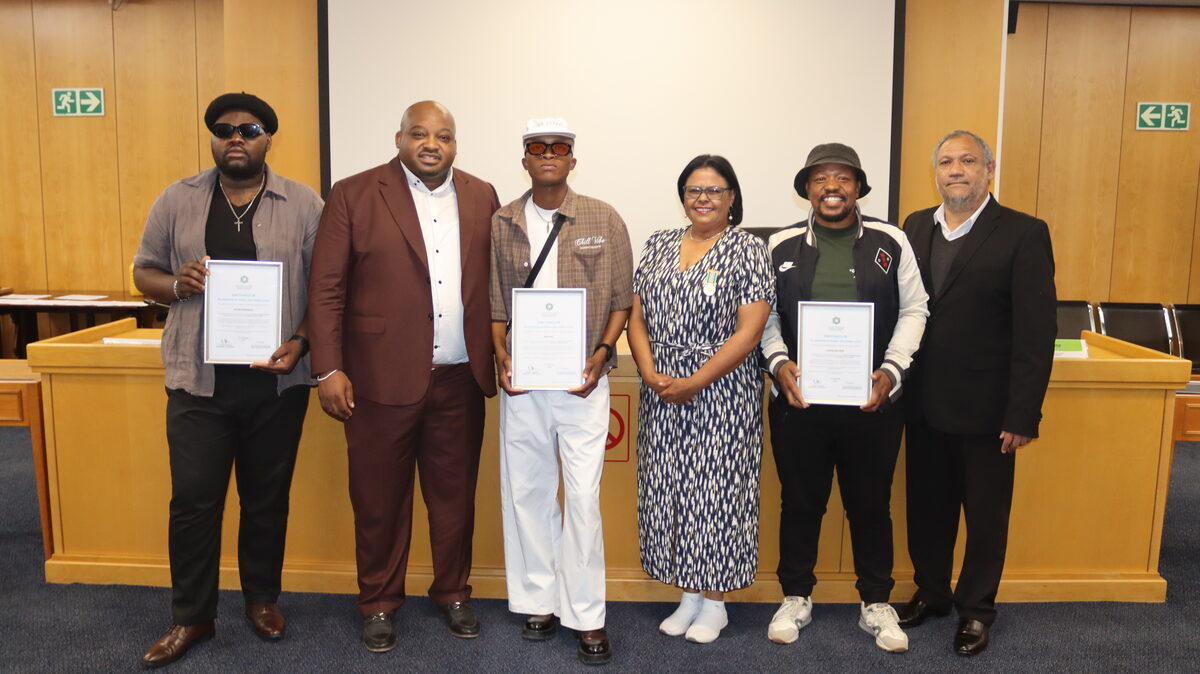 Ward 86 committee members and officials at Subcouncil 8