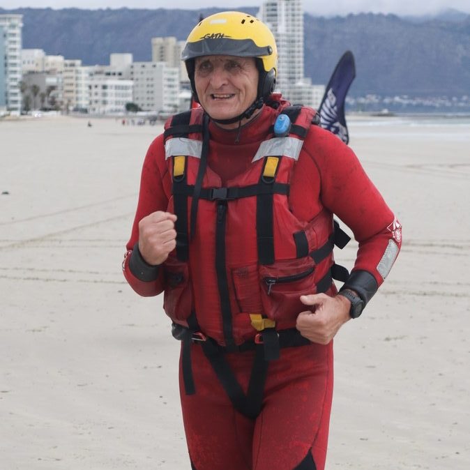 Lacing up to raise funds for NSRI’s debut Shoreline Dash despite weather