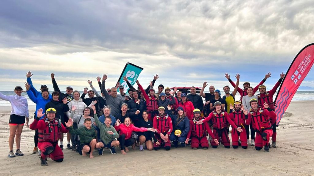 Group photo of 30 participants and NSRI crew