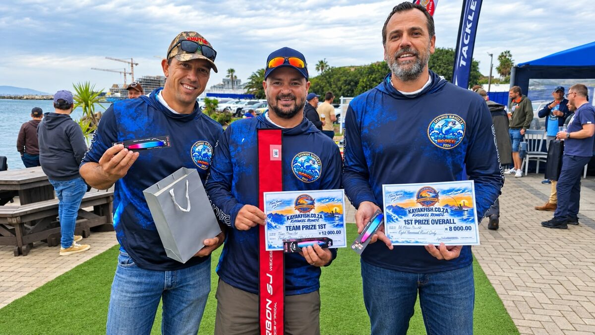 The Bonnie Bandits proudly displaying their prizes (from left) Jaco Potgieter, Donovan Udemans and Johan Potgieter