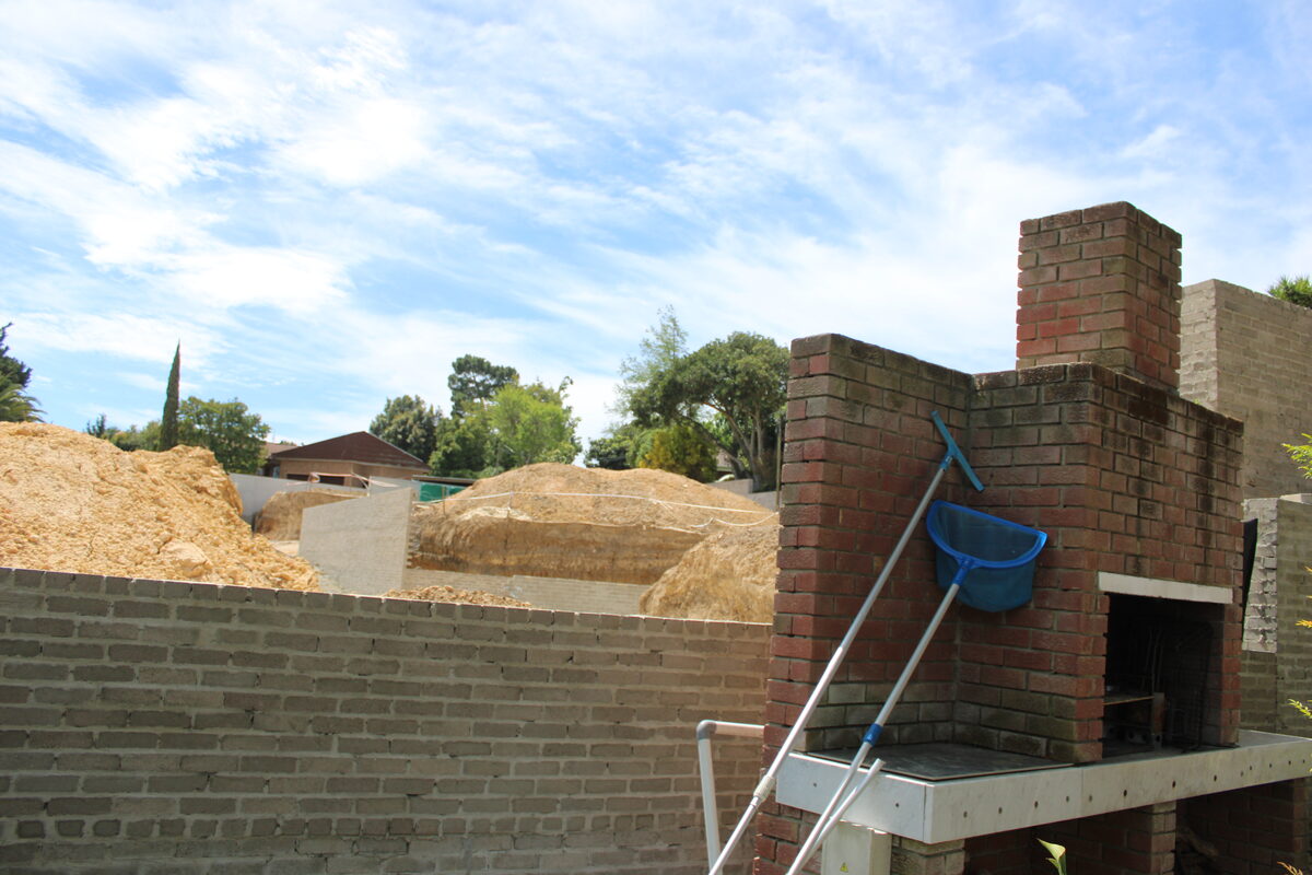 Notices have landed on other dissenting neighbors, including at 4 Lewes Street for this 'unauthourised' braai structure.