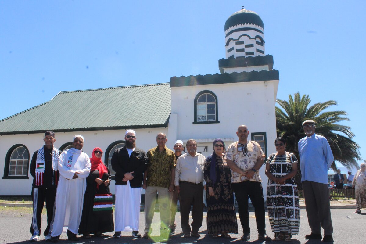 Renaming of Ben Friedman Plein to Strand Muslim Community Square.
