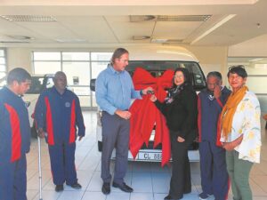 Stigting skenk bussie vir werkers