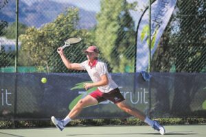 Paul Roos-tennisspanne dreun teenstanders op