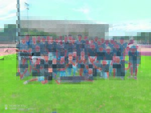 Van der Stel-Evergreens-spelers sien hul helde in aksie