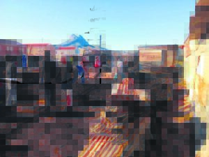 Honderde mense dakloos gelaat ná brand in Klapmuts