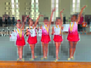 SPORT: Gymnasts ready to flex on regional level