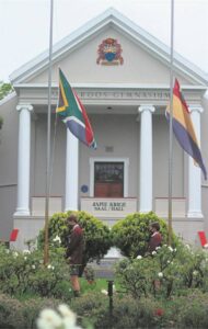 Paul Roos herdenk almal wat in oorloë gesterf het