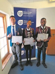 Scholars talk their way to top