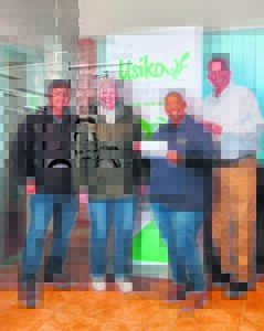 De Zalze-gholfdag steun naskool