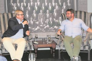 Boek wil begrip vir oorgang skep