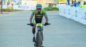 Stellenbosch cycling duo off to Scotland