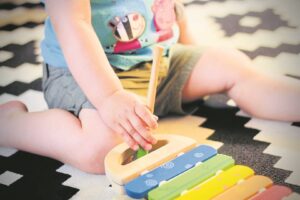 Ingredients that mark the cornerstone of a successful festive-season trip with a little one