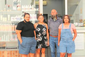 Haarkappers toe ‘dokters’