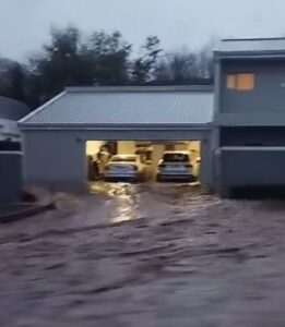 KYK || Stellenbosch oorstromings: Munisipaliteit werk oortyd om hulp te verleen