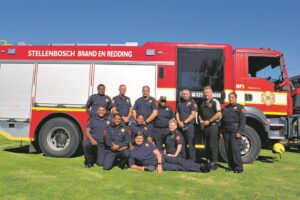 Brandbestryders op Braak vereer