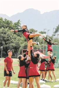 Hoërskool Stellenbosch se rasieleiers is reg vir SA’s