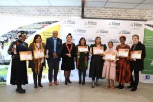 Vier só spesiale vroue