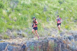 Salomon team wins AfricanX trail run at Houw Hoek