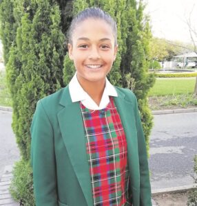 Shayna in interdistrikspan