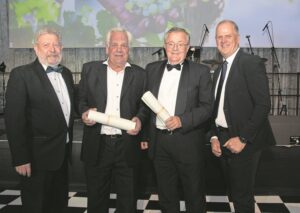 Drie legendariese wynreuse ontvang toekennings