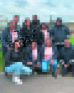 Vroue (en mans) reik uit op Jeugdag