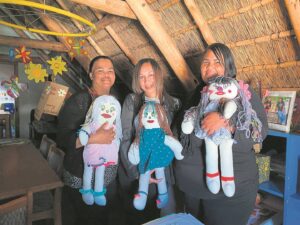 Vyftien kinderversorgers kry kwalifikasies ná 13 weke se opleiding