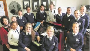 Rhenish Girls show how its done at Eisteddfod