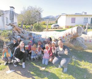 Mandeladag met hand(af)drukke gevier