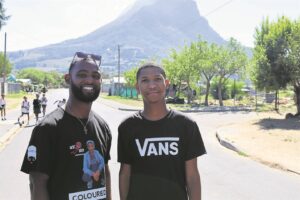 Rymkletser wil jongspan help